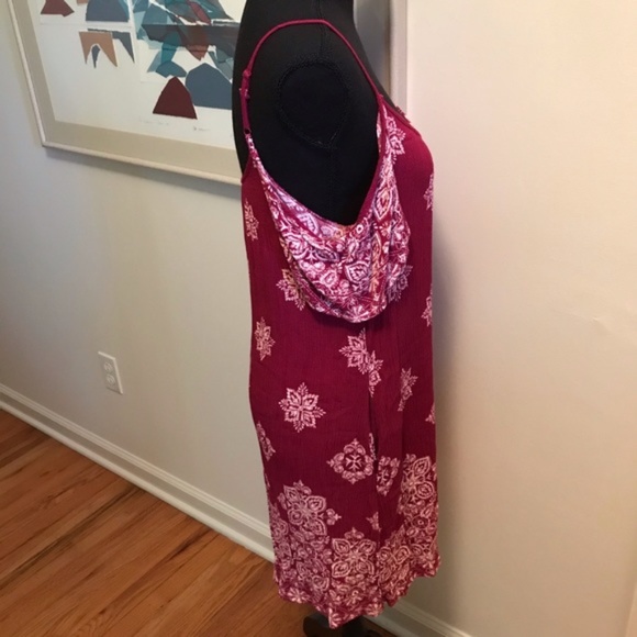 Mossimo Cold Shoulder Mini Babydoll Tunic Dress Berry Pink/White Floral Size 2 - Picture 4 of 5